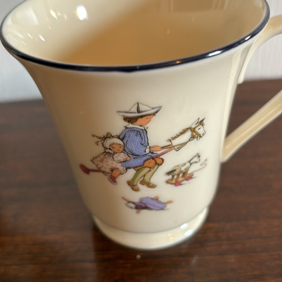 Lenox child’s dinnerware - Picture 4 of 5
